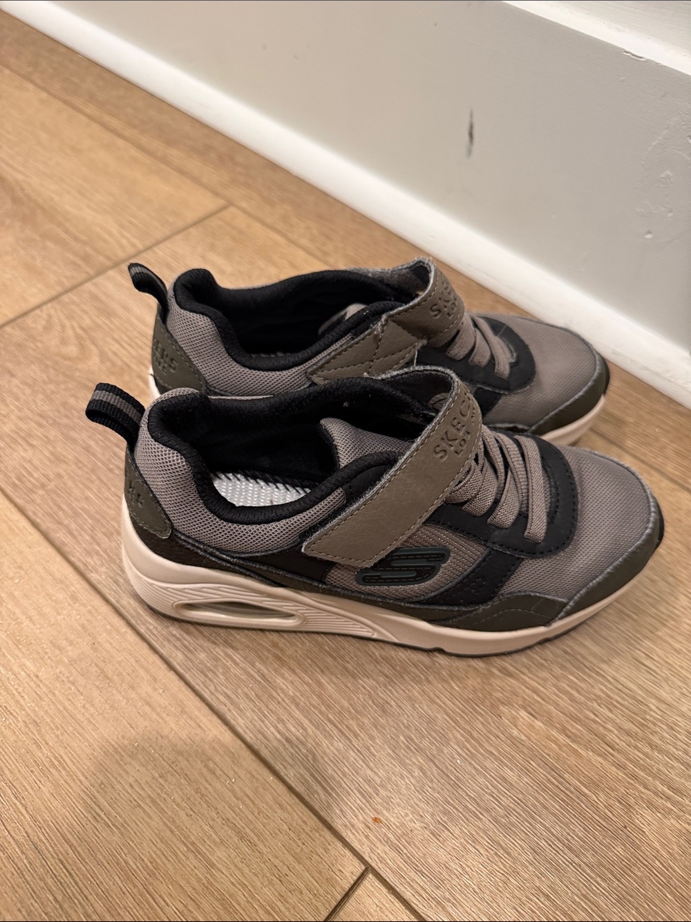 Skechers Kids Gray, Black & Olive Hook-and-Loop Sneakers